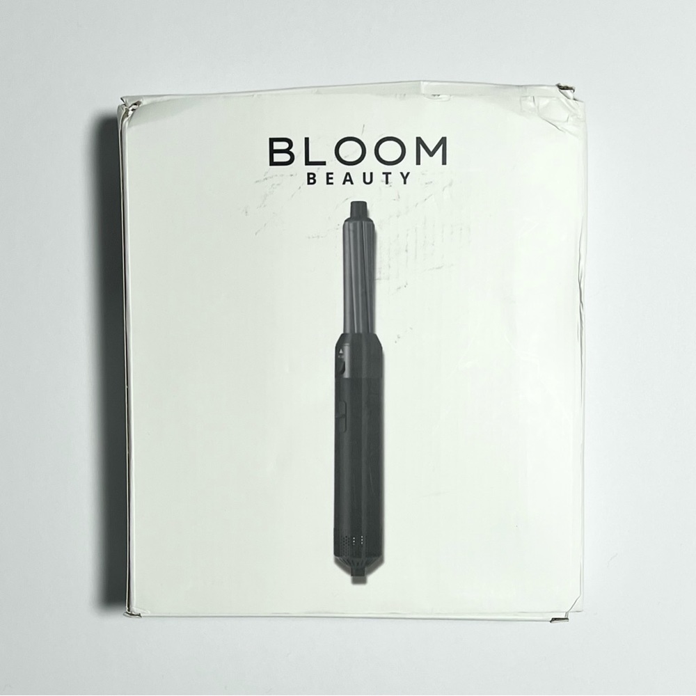 ✨Brand New✨ Bloom Beauty Ultrasonic Styler